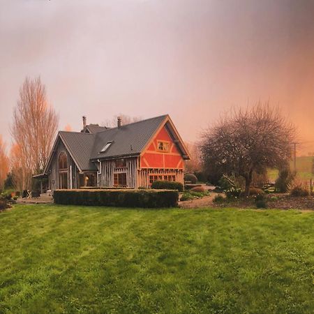 Streamside Country Manor Bed & Breakfast Walton Екстериор снимка
