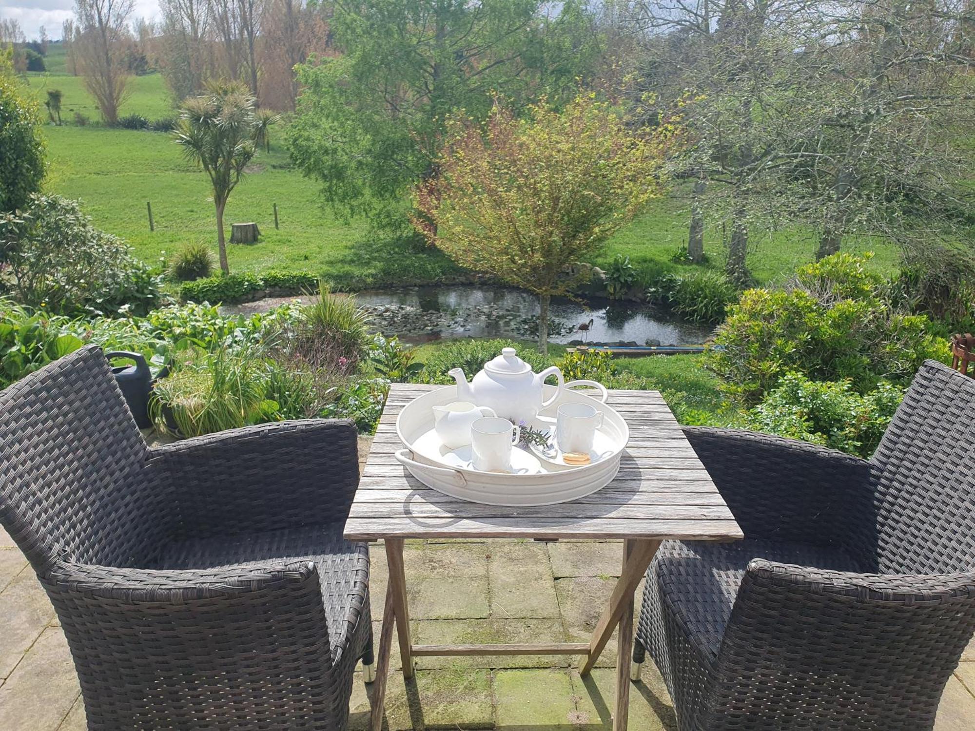 Streamside Country Manor Bed & Breakfast Walton Екстериор снимка