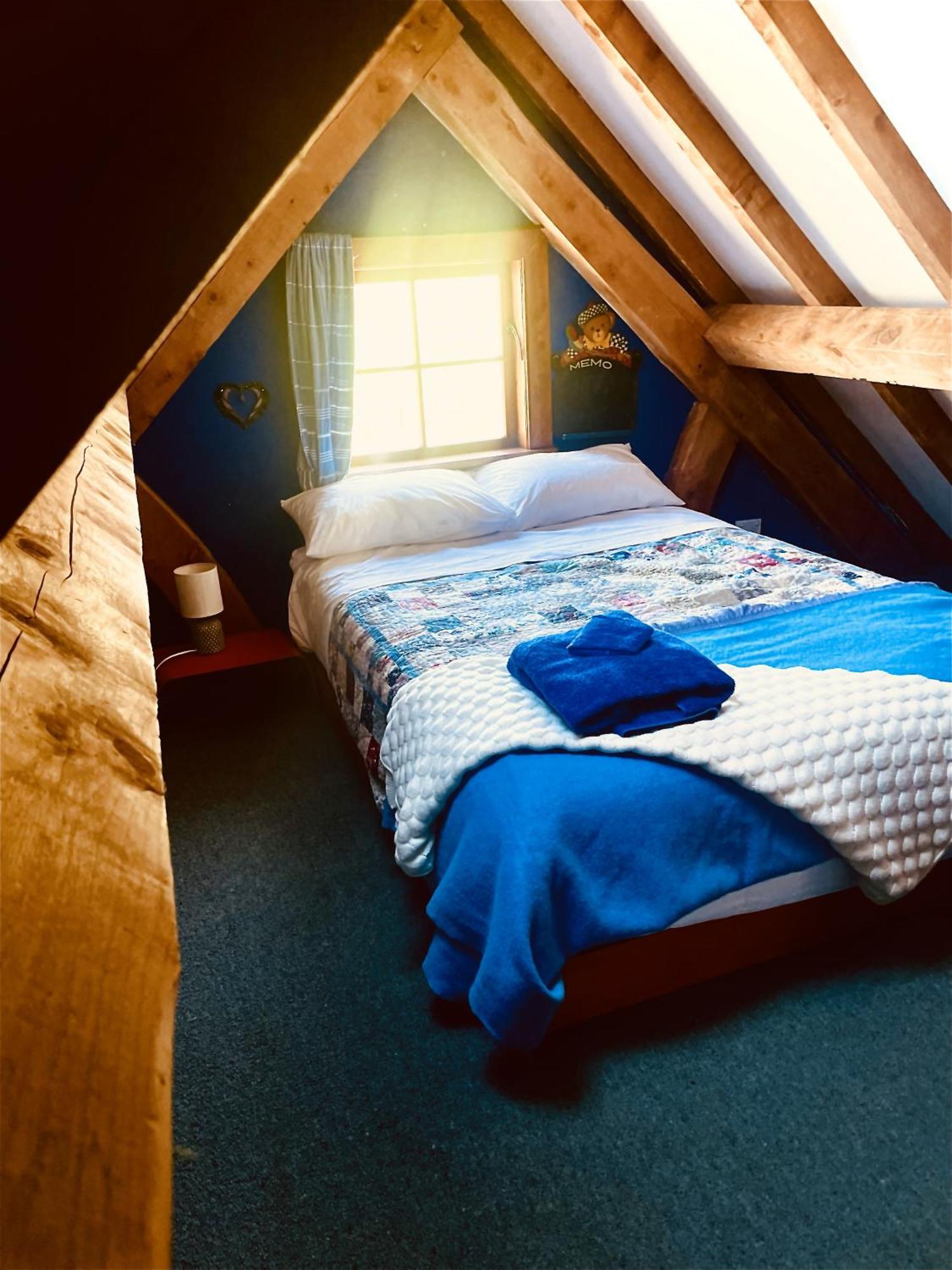Streamside Country Manor Bed & Breakfast Walton Екстериор снимка